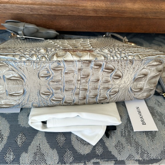 NWT BRAHMIN MINDFUL GREY PURSE WALLET SET - Picture 6 of 9